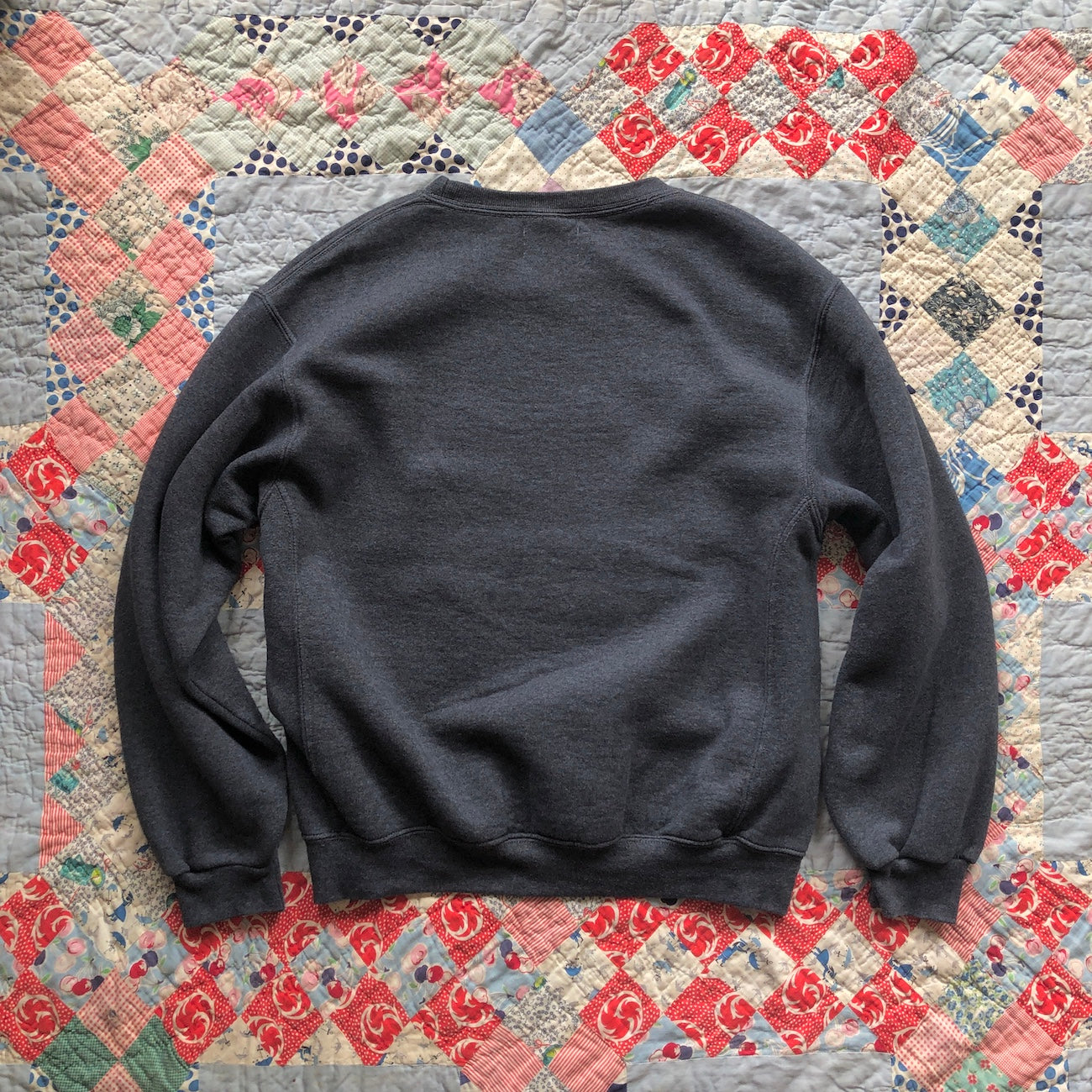 Vintage Dresden Plate Crewneck Sweatshirt M