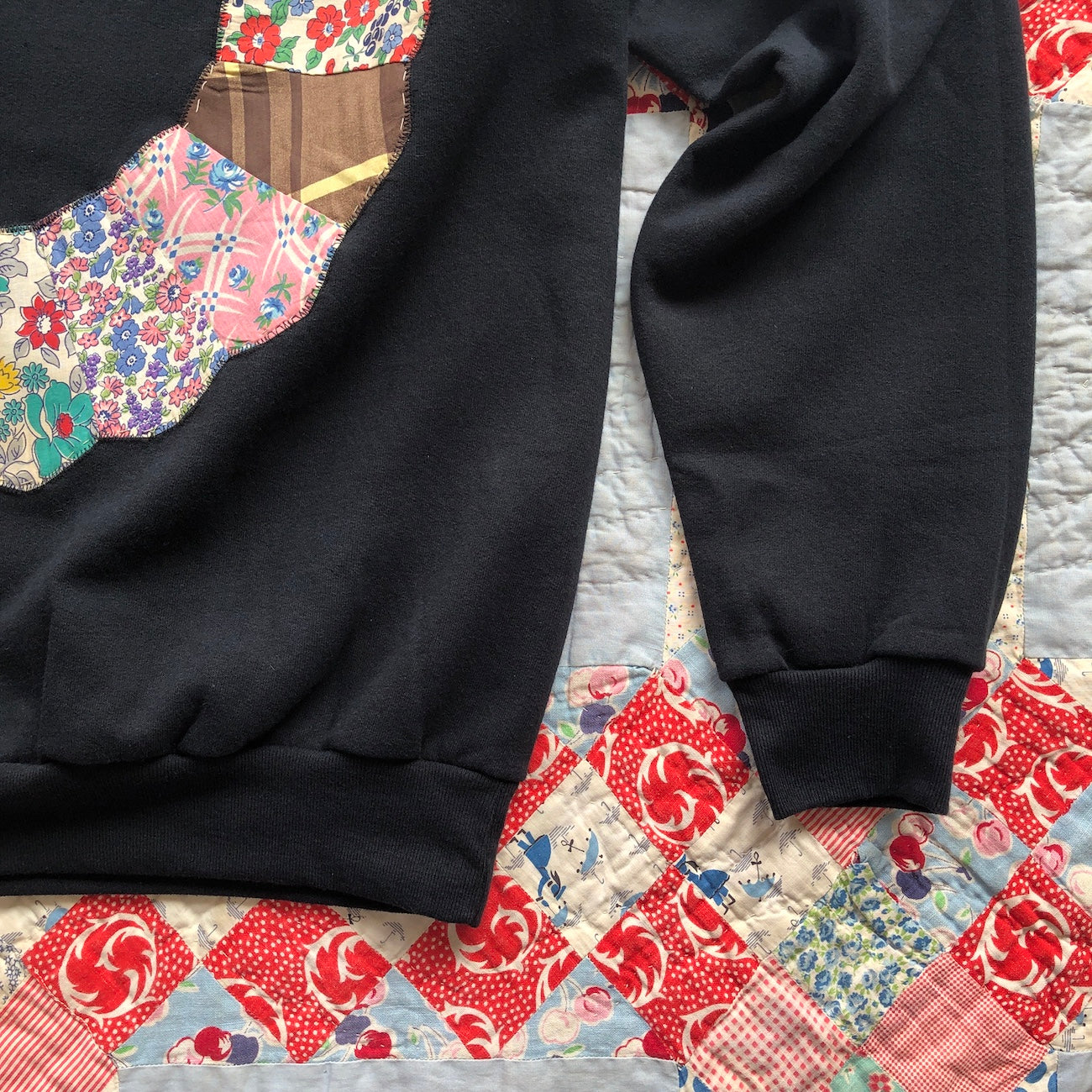 Vintage Dresden Plate Crewneck Sweatshirt L