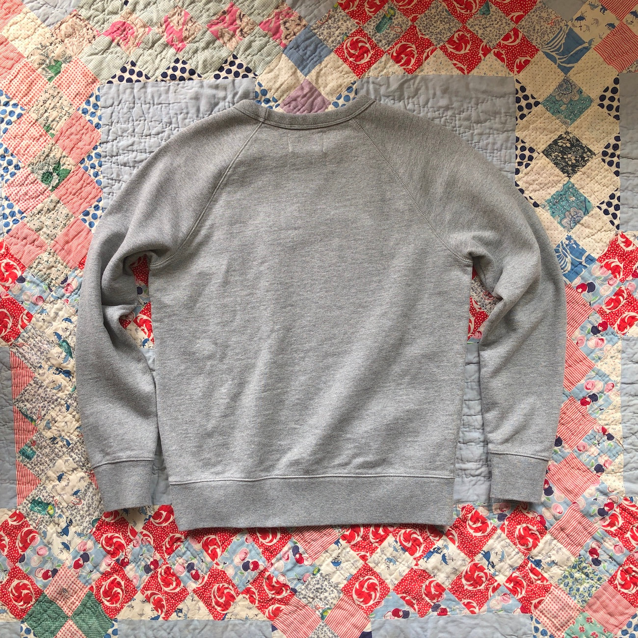 Vintage Dresden Plate Crewneck Sweatshirt XXS